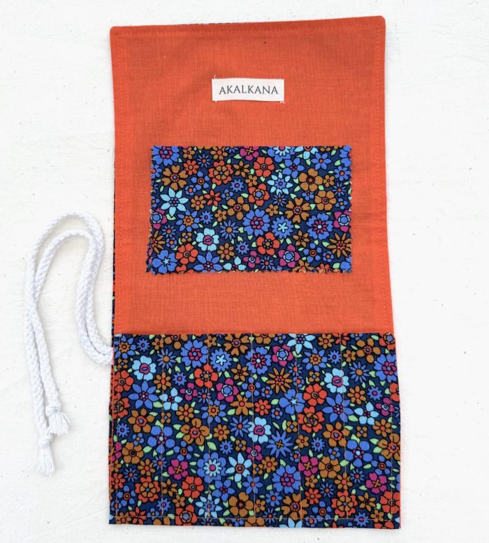 Pochette pinceaux fleurs/bleu/orange